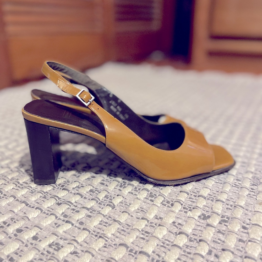 Sexy Coach Women’s Sandals with 2” blocked heel